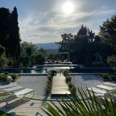 Manoir Du Colombier Bed & Breakfast Saint-Maurice-l'Exil